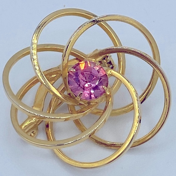 Vintage Atomic Age Starburst 50s 69s  Gold With Pink Rhinestone Retro MCM Brooch - Picture 5 of 5